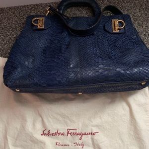 Pervinca soft python calf ferragamo purse